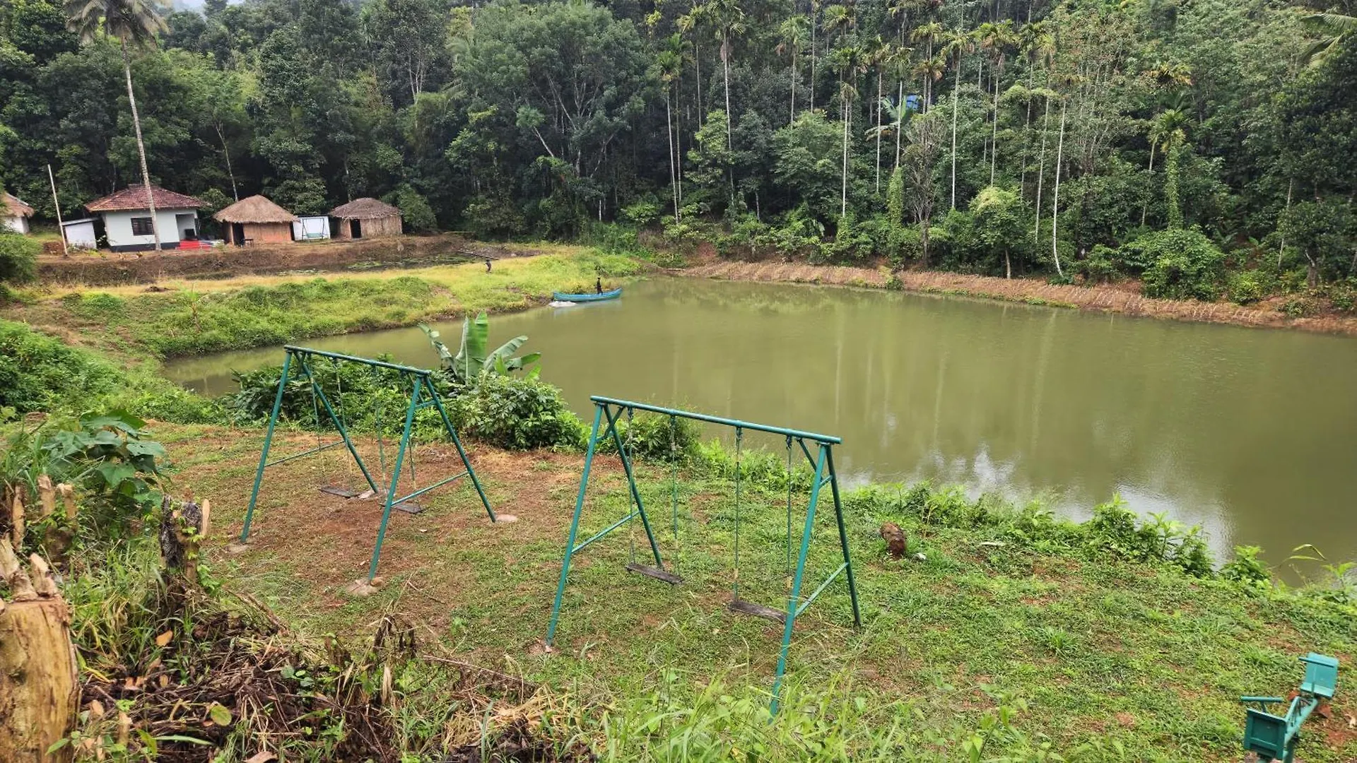 אתר קמפינג Tariyod One Love Banasura Farm Resort